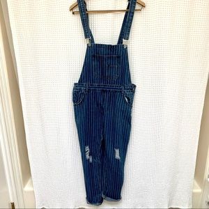 PINSTRIPED DENIM OVERALLS SIZE XL!!!